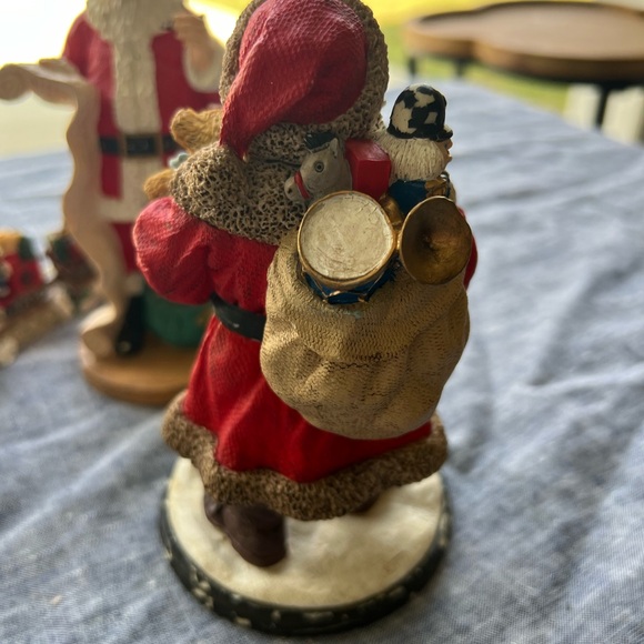 Set of 3 - Two Santa’s and a Christmas Train - Picture 11 of 16